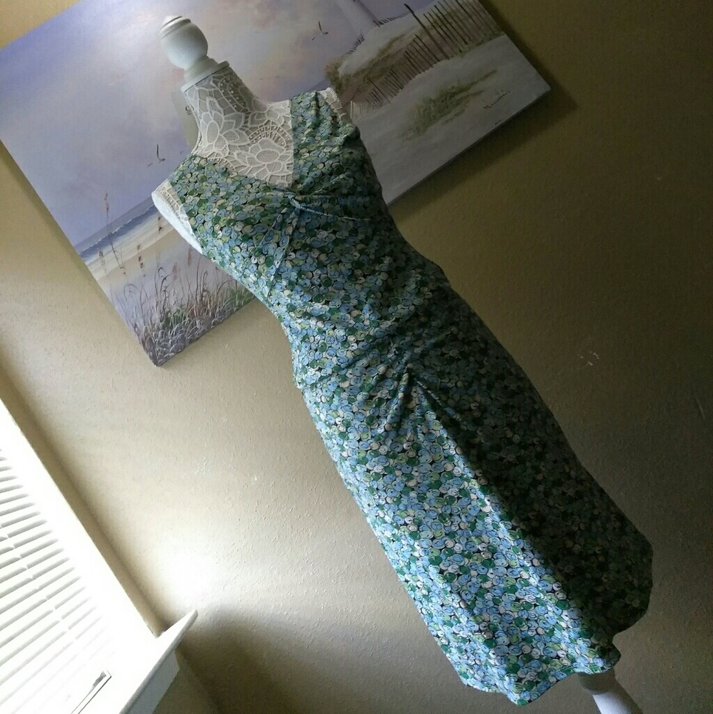 BCBG 2 Piece Skirt Set